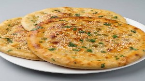 Abasia Variety Naan Center