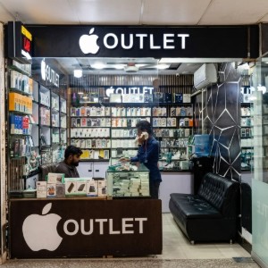 Outlet Phone & Accessories 