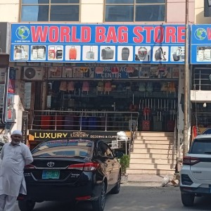 World Bag Store 